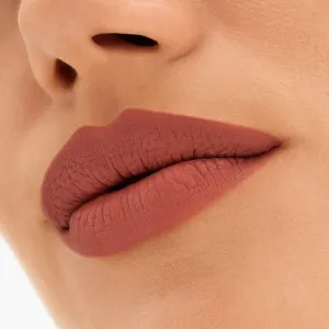 MAC Cosmetics Locked Kiss 24h Lipstick dlhotrvajúci rúž s matným efektom odtieň Mischief 1,8 g