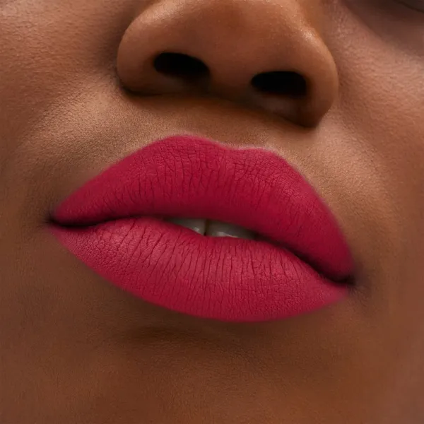 MAC Cosmetics Locked Kiss 24h Lipstick dlhotrvajúci rúž s matným efektom odtieň Taboo 1,8 g