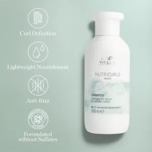 Wella Professionals Nutricurls Waves ľahký hydratačný šampón pre vlnité vlasy 250 ml