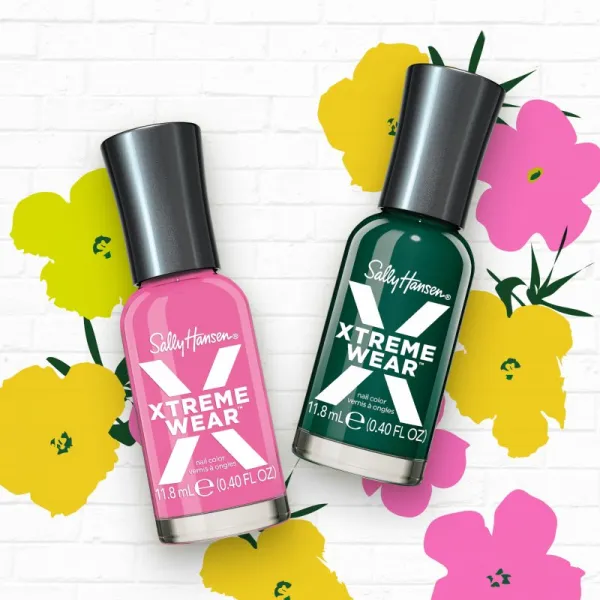 Sally Hansen Hard As Nails Xtreme Wear spevňujúci lak na nechty odtieň Big Apple-tini 11,8 ml