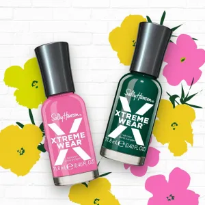 Sally Hansen Hard As Nails Xtreme Wear spevňujúci lak na nechty odtieň Big Apple-tini 11,8 ml
