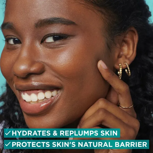 Garnier Skin Naturals Hyaluronic Aloe upokojujúci čistiaci krém s kyselinou hyalurónovou 250 ml