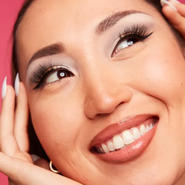 NYX Professional Makeup Line Loud Vegan kontúrovacia ceruzka na pery s matným efektom odtieň 29 - No Equivalent 1,2 g