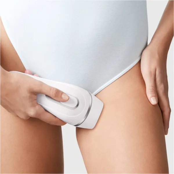 Braun Silk-expert PRO 3 IPL3122 IPL epilátor na telo, tvár, oblasť bikín a podpazušia 1 ks
