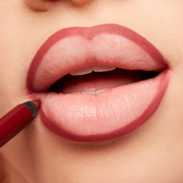 NYX Professional Makeup Line Loud Vegan kontúrovacia ceruzka na pery s matným efektom odtieň 31 - Ten Out Of Ten 1,2 g