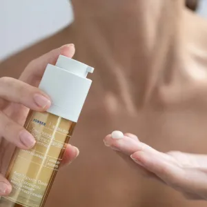 Korres White Pine Meno-Reverse™ protivráskové sérum pre dokonalú pleť 30 ml