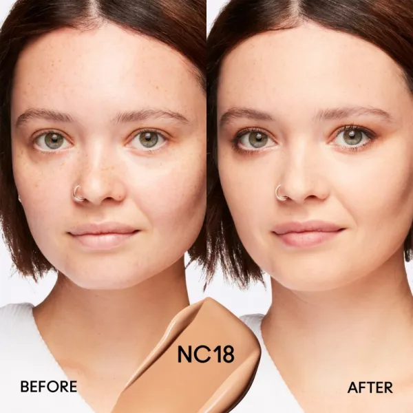 MAC Cosmetics Studio Fix Fluid SPF 15 24HR Matte Foundation + Oil Control zmatňujúci make-up SPF 15 odtieň NC18 30 ml