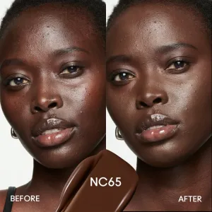 MAC Cosmetics Studio Fix Fluid SPF 15 24HR Matte Foundation + Oil Control zmatňujúci make-up SPF 15 odtieň NC65 30 ml