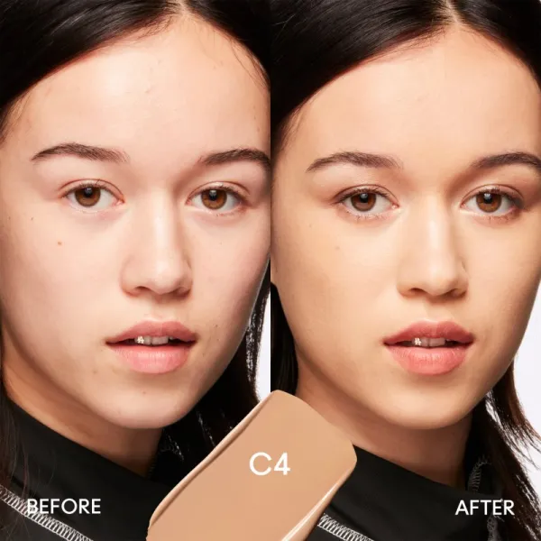 MAC Cosmetics Studio Fix Fluid SPF 15 24HR Matte Foundation + Oil Control zmatňujúci make-up SPF 15 odtieň C4 30 ml