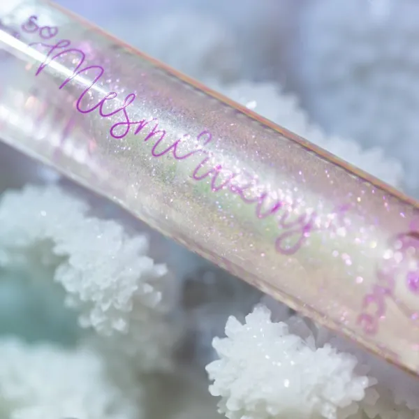 essence So Mesmerizing olej na pery 3,2 ml
