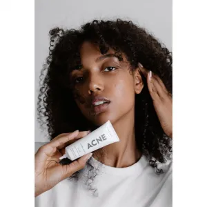 MÁDARA Acne hydratačný fluid na tvár 40 ml