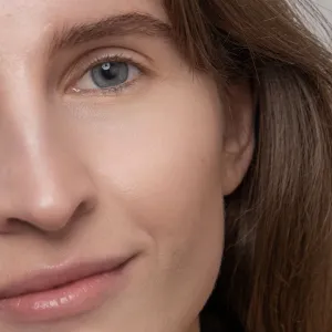 MÁDARA City CC CC krém pre jednotný tón pleti SPF 15 odtieň Beige 40 ml