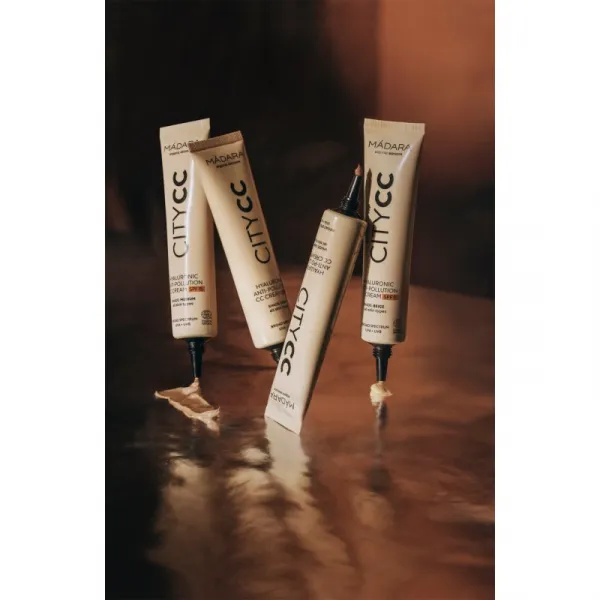 MÁDARA City CC CC krém pre jednotný tón pleti SPF 15 odtieň Tan 40 ml