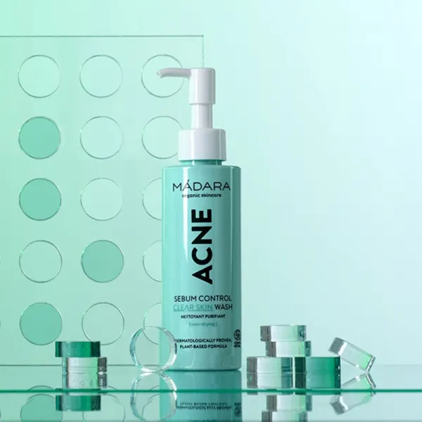 MÁDARA Acne umývací gél na tvár 140 ml