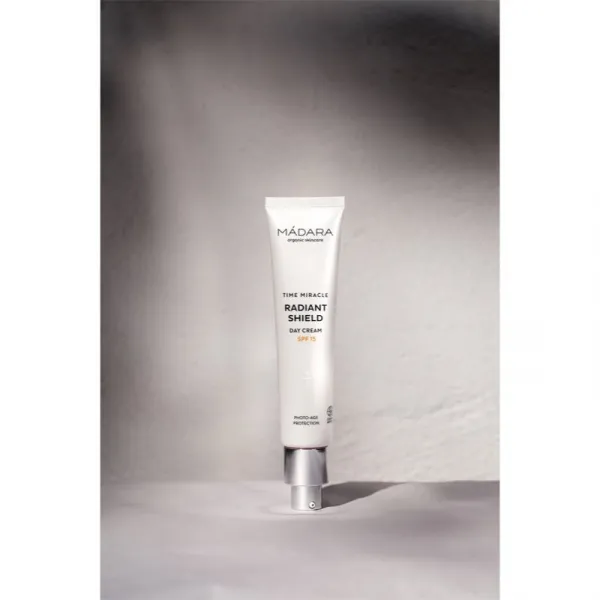 MÁDARA Time Miracle Radiant Shield rozjasňujúci ochranný krém SPF 15 40 ml