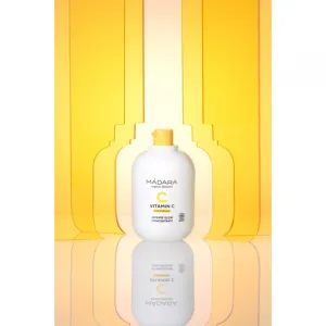 MÁDARA Vitamin C Intense Glow rozjasňujúci koncentrát 30 ml