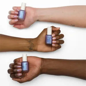 essie special effects trblietavý lak na nechty odtieň 30 ethereal escape 13,5 ml