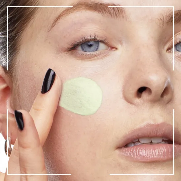 L’Oréal Paris Prime Lab 24H Redness Eraser podkladová báza proti začervenaniu 30 ml