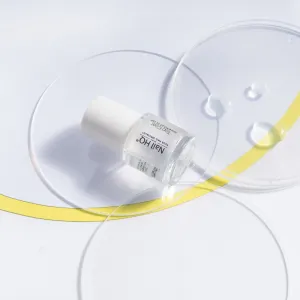 Nail HQ Essentials Top Coat vrchný lak na nechty bez použitia UV/LED lampy 8 ml