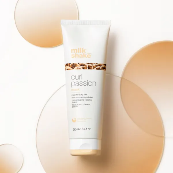 milk_shake® Curl Passion hĺbkovo hydratačná maska na vlasy 250 ml