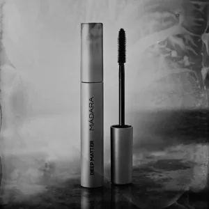 MÁDARA Deep Matter objemová riasenka 6 ml