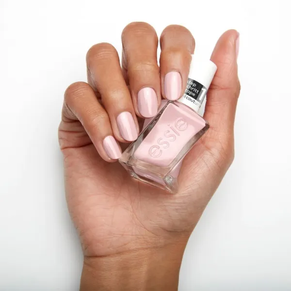 essie Gel by essie lak na nechty s gélovým efektom odtieň 484 matter of fiction 13.5 ml