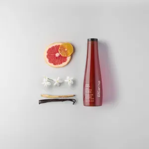 Shu Uemura Color Lustre ochranný šampón pre farbené vlasy 300 ml