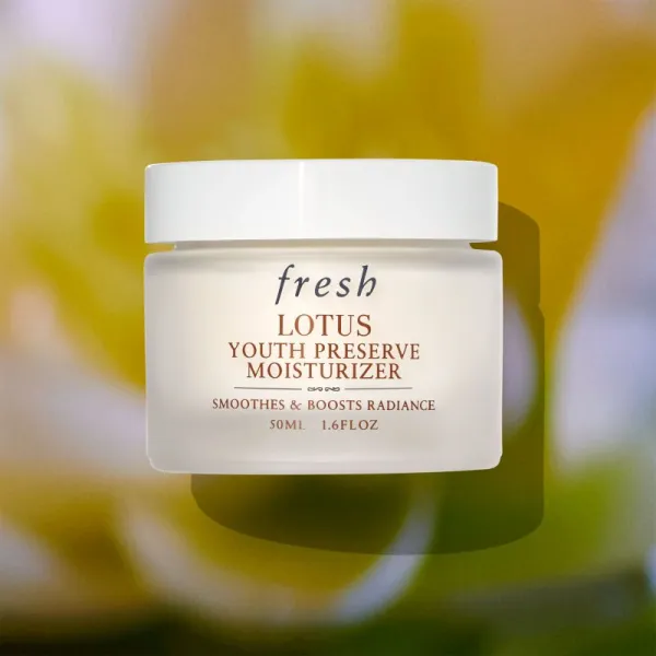 fresh Lotus Youth Preserve Moisturizer rozjasňujúci hydratačný krém proti starnutiu 50 ml