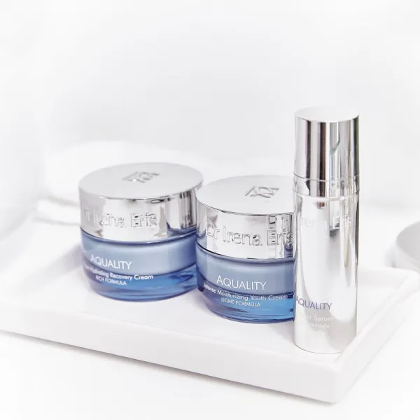 Dr Irena Eris Aquality Intense Moisturizing Youth Cream Light Formula intenzívne hydratačný krém s omladzujúcim účinkom 50 ml