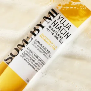 Some By Mi Yuja Niacin Brightening All in One Cleanser rozjasňujúca čistiaca pena pre citlivú pleť 100 ml