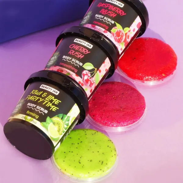 Beauty Jar Raspberry Blush osviežujúci telový peeling 200 g