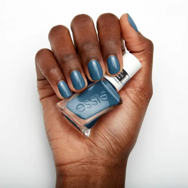 essie Gel by essie lak na nechty s gélovým efektom odtieň 546 cut loose 13.5 ml