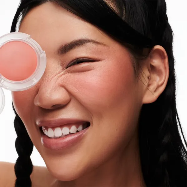 MAC Cosmetics Glow Play Blush rozjasňujúca lícenka odtieň Cheer Up 7,3 g