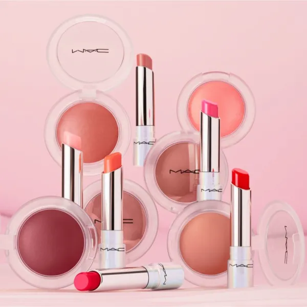 MAC Cosmetics Glow Play Blush rozjasňujúca lícenka odtieň Groovy 7,3 g