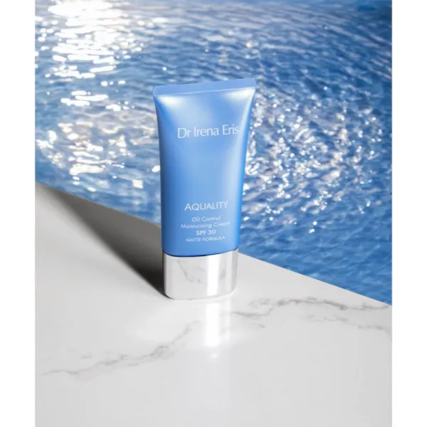 Dr Irena Eris Aquality Oil-Control Moisturizing Cream hĺbkovo hydratačný krém proti vráskam SPF 30 50 ml