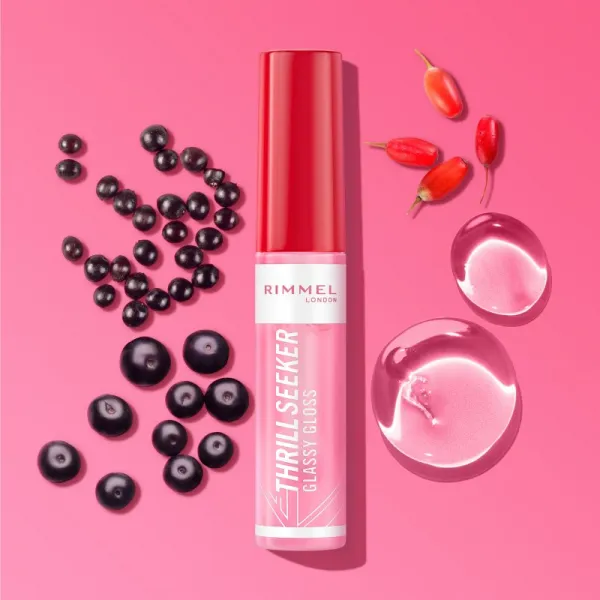 Rimmel Thrill Seeker Glassy Gloss lesk na pery pre väčší objem odtieň 600 Berry Glace 10 ml
