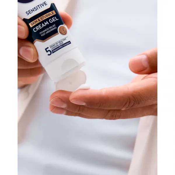 NIVEA MEN Sensitive krémový gél na upokojenie pleti pre mužov 50 ml