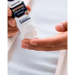 NIVEA MEN Sensitive krémový gél na upokojenie pleti pre mužov 50 ml