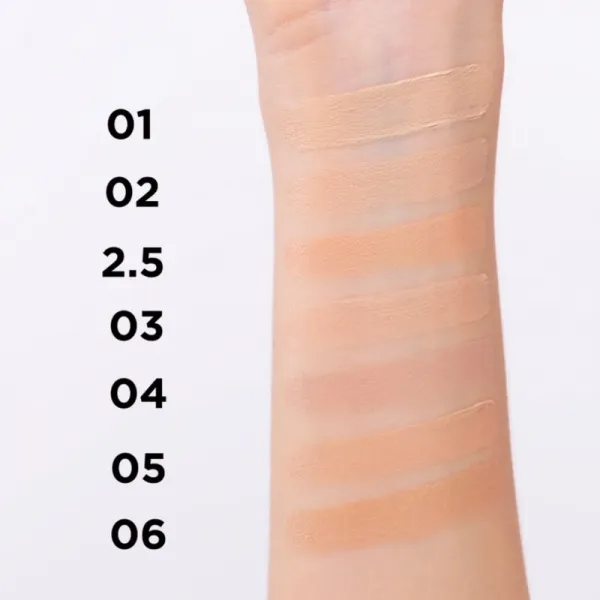Eveline Cosmetics Liquid Camouflage vodeodolný korektor s kyselinou hyalurónovou odtieň 06 7,5 ml