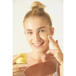 Say Hi Bright Vibes rozjasňujúci krém pre pleť s hyperpigmentáciou 50 ml