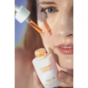 Say Hi Sunrise rozjasňujúce sérum pre spevnenie pleti s vitamínom C 30 ml