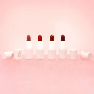 Barry M Sheer Splash hydratačný balzam na pery odtieň Strawberry Soak 3 g