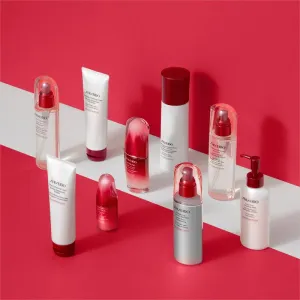 Shiseido Generic Skincare Complete Cleansing Micro Foam čistiaca a odličovacia pena s hydratačným účinkom 180 ml