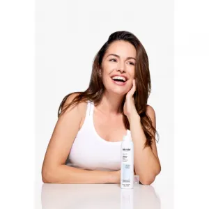 Nioxin Density Defend Styling Volumizing penové tužidlo pre objem vlasov 200 ml