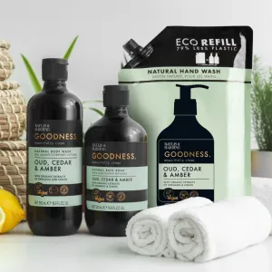 Baylis & Harding Goodness Oud, Cedar & Amber pena do kúpeľa 500 ml
