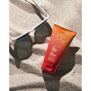 Schwarzkopf Professional BC Bonacure Sun Protect 2-IN-1 Treatment regeneračná kúra 2 v 1 150 ml