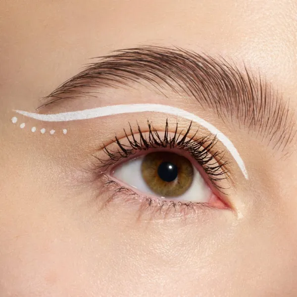 essence Lash PRINCESS tekuté linky na oči odtieň White 3 ml