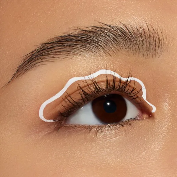 essence Lash PRINCESS tekuté linky na oči odtieň White 3 ml