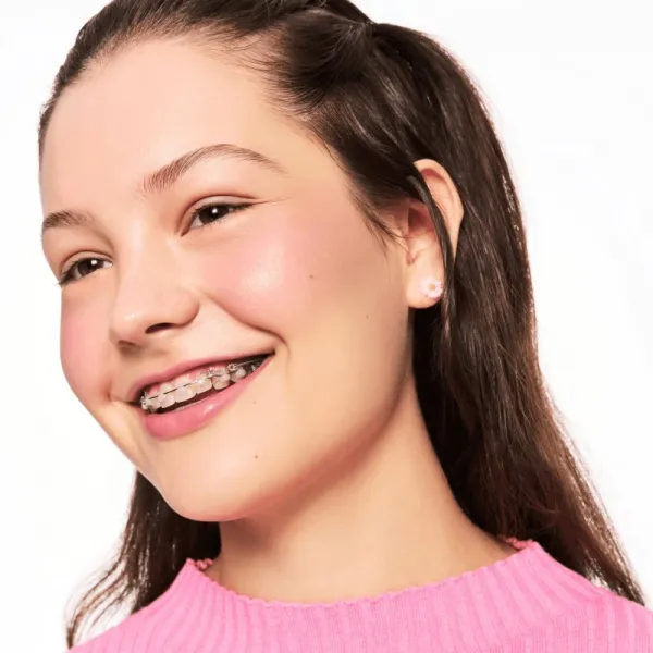 essence baby got bronze bronzer v tyčinke odtieň 60 Crush On Caviar 5.5 g