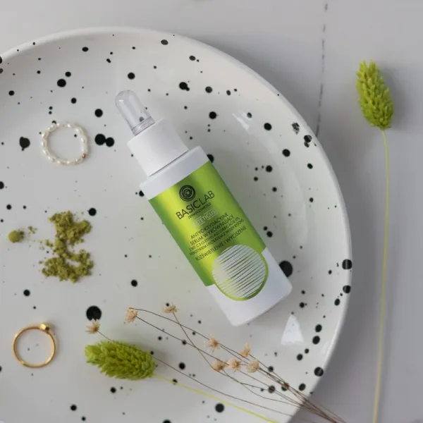 BasicLab Dermocosmetics Esteticus rozjasňujúce sérum s antioxidačným účinkom 15% Vitamin C 30 ml